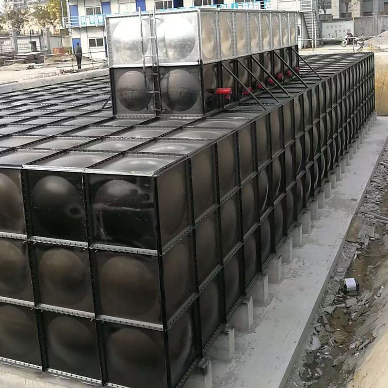Ondergronds gemonteerde watertank