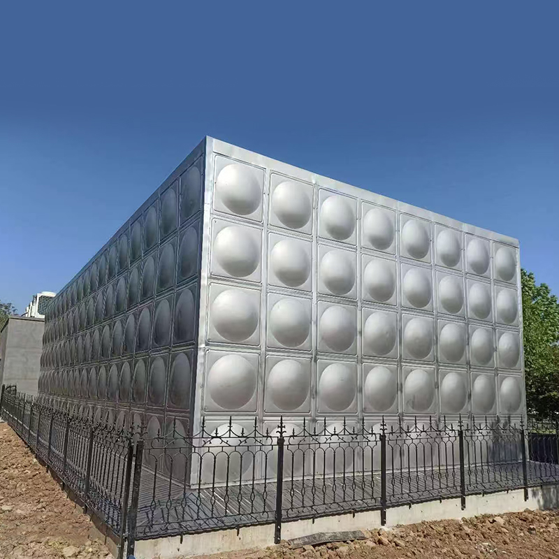 RVS sectionele bluswatertank